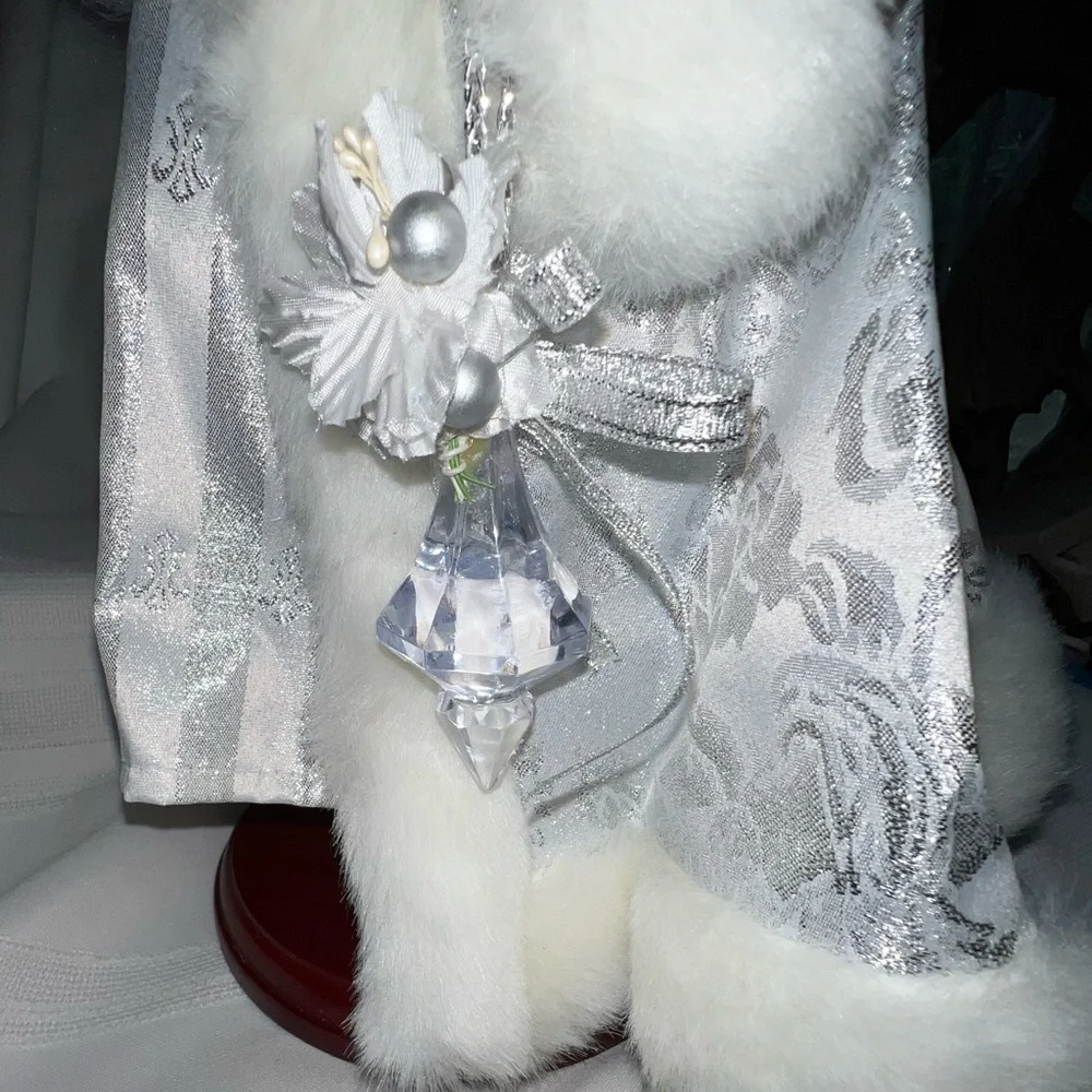 Santa Figurine Father‎ Christmas Winter White EUC